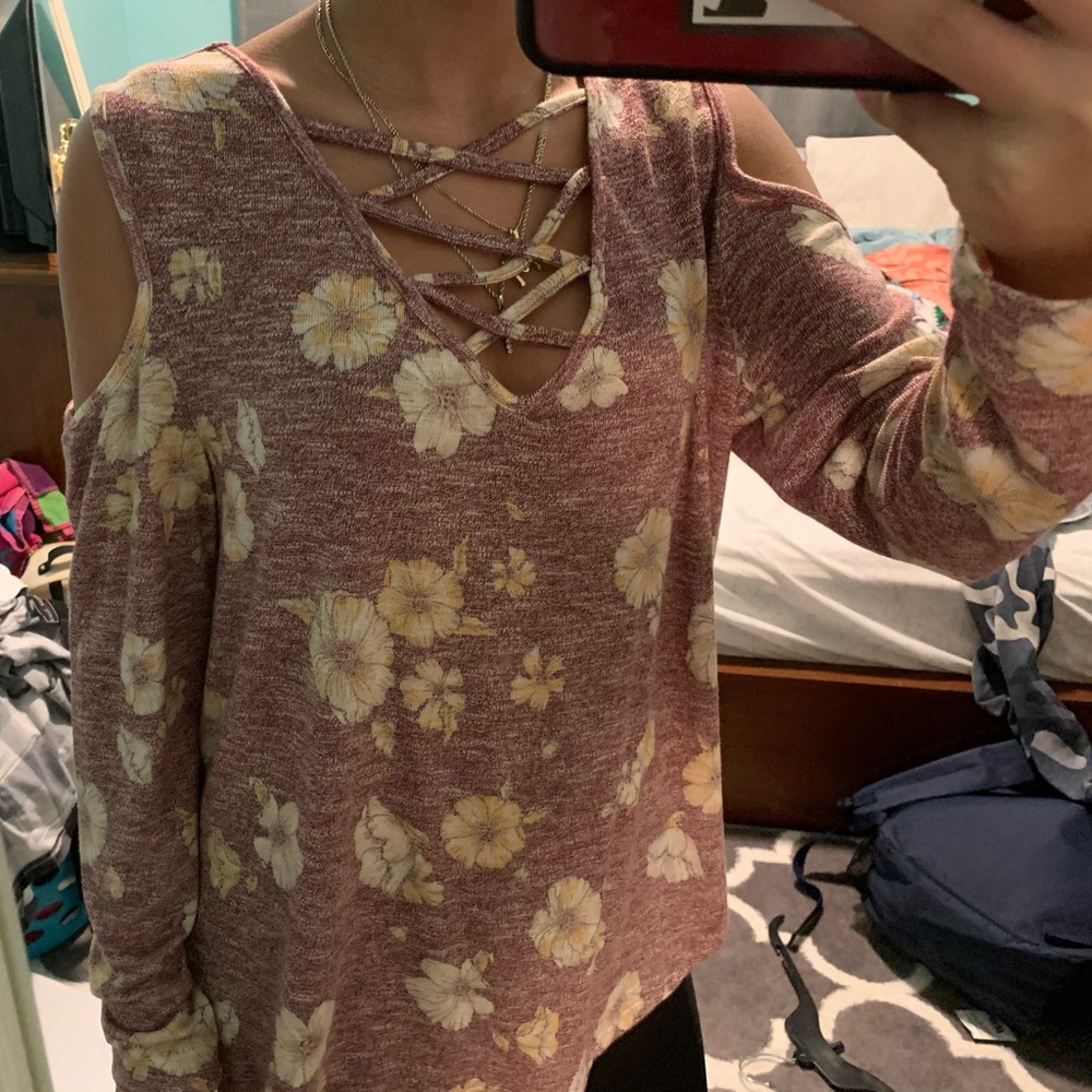 Long sleeve t-shirt